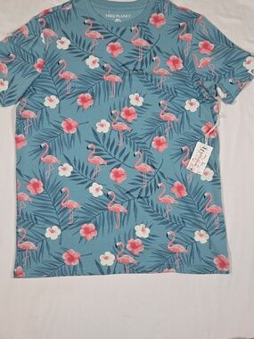 NWT Free Planet Blue Tropical Flamingo  Short-sleeve Shirt Size Small